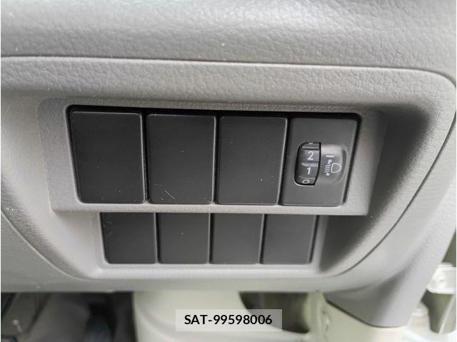 Nissan CLIPPER 2021-06 8744958-12
