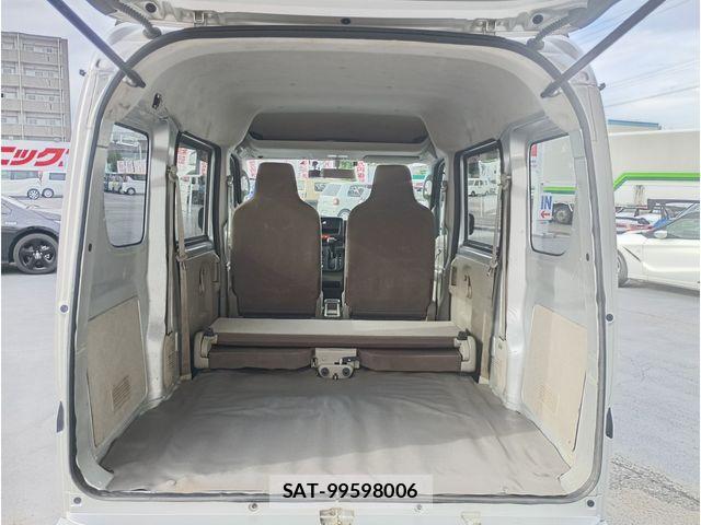 Nissan CLIPPER 2021-06 8744958-18