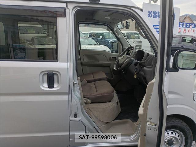Nissan CLIPPER 2021-06 8744958-1