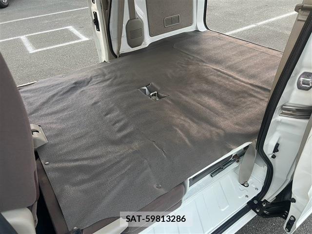 Nissan CLIPPER 2017-06 8744957-28