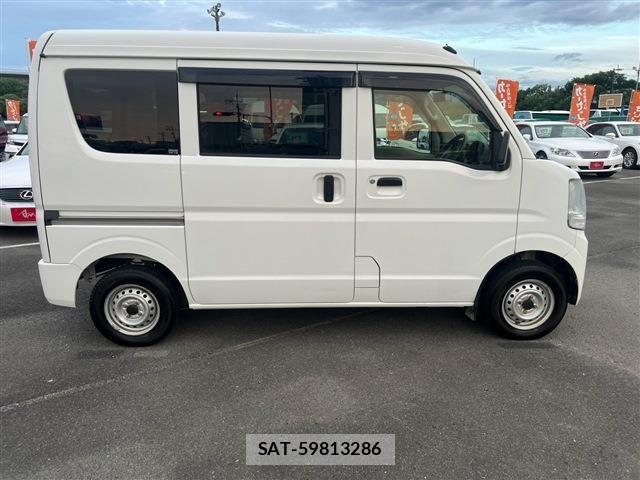 Nissan CLIPPER 2017-06 8744957-4