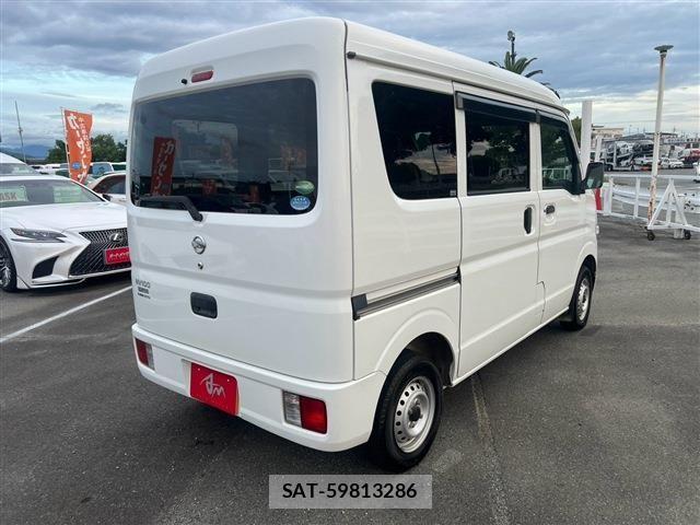 Nissan CLIPPER 2017-06 8744957-5