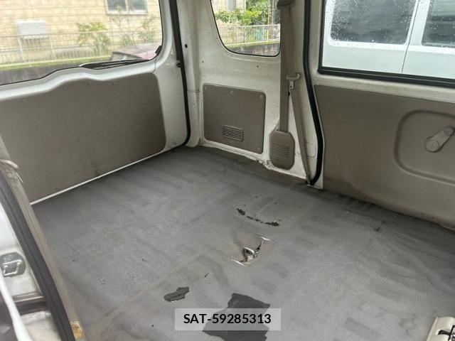 Nissan CLIPPER 2015-10 8744961-10