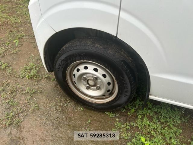 Nissan CLIPPER 2015-10 8744961-5