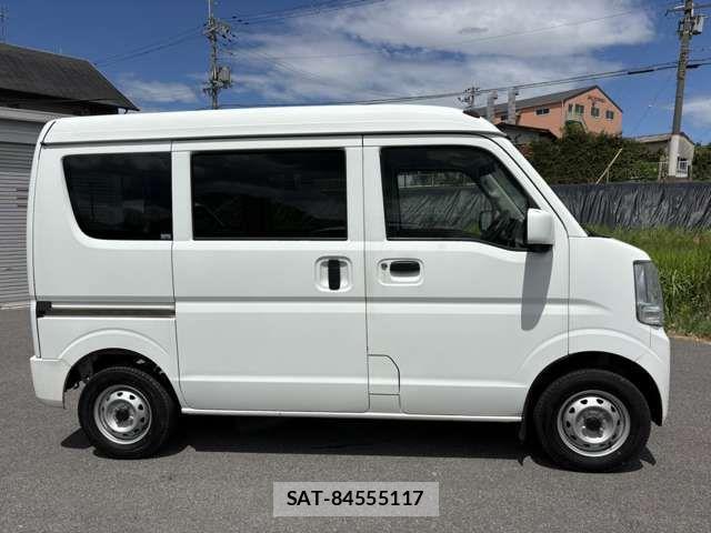 Nissan CLIPPER 2018-06 8781473-3