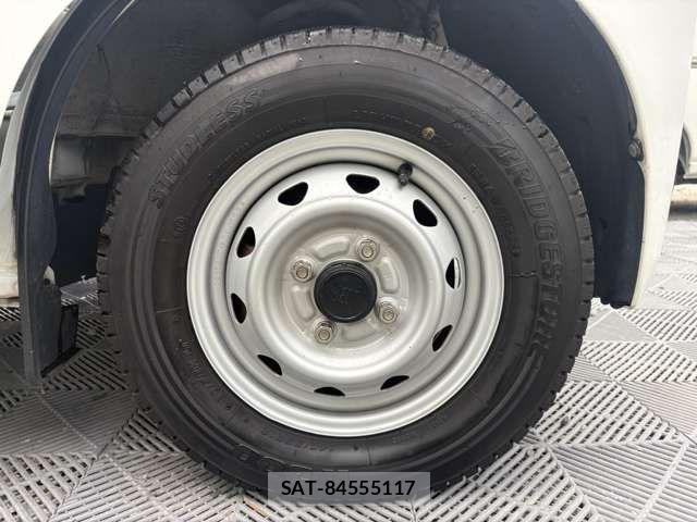 Nissan CLIPPER 2018-06 8781473-10