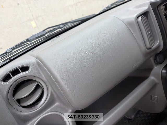 Nissan CLIPPER 2022-08 8830914-16