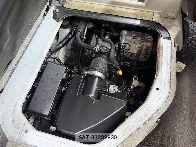 Nissan CLIPPER 2022-08 8830914-17