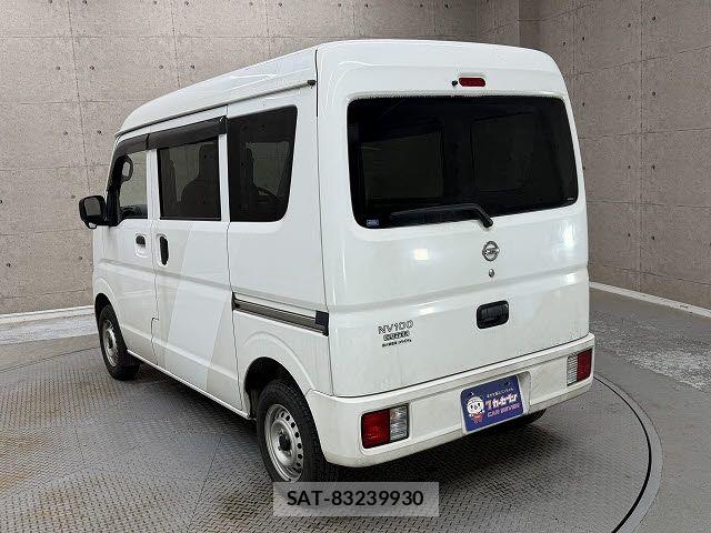 Nissan CLIPPER 2022-08 8830914-2