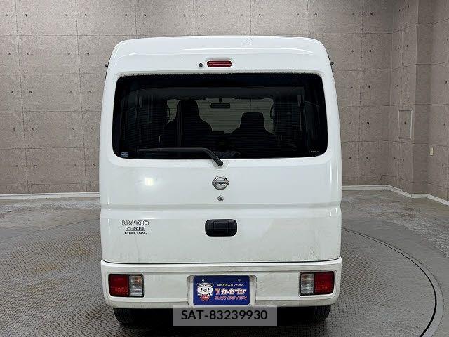 Nissan CLIPPER 2022-08 8830914-4