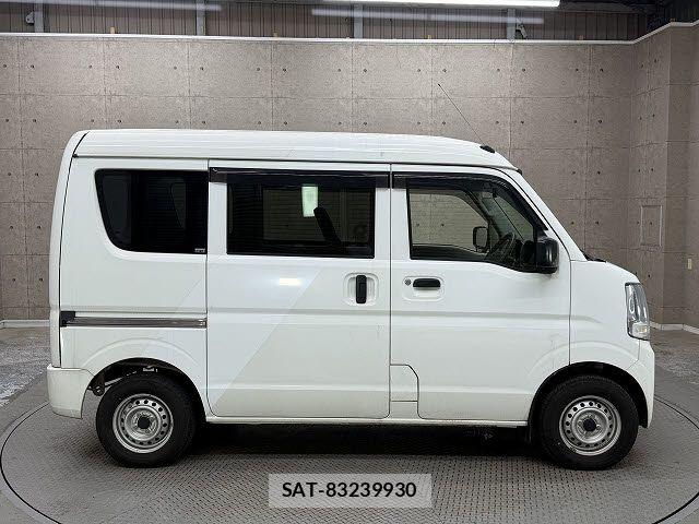 Nissan CLIPPER 2022-08 8830914-5