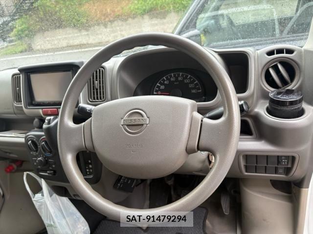 Nissan CLIPPER 2018-06 8830920-15