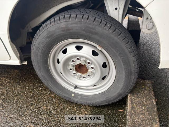 Nissan CLIPPER 2018-06 8830920-5