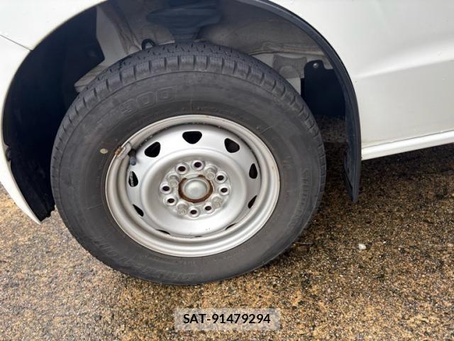 Nissan CLIPPER 2018-06 8830920-6