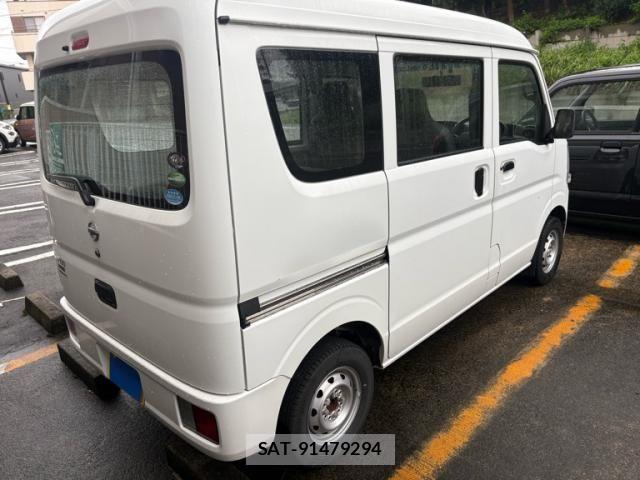 Nissan CLIPPER 2018-06 8830920-7