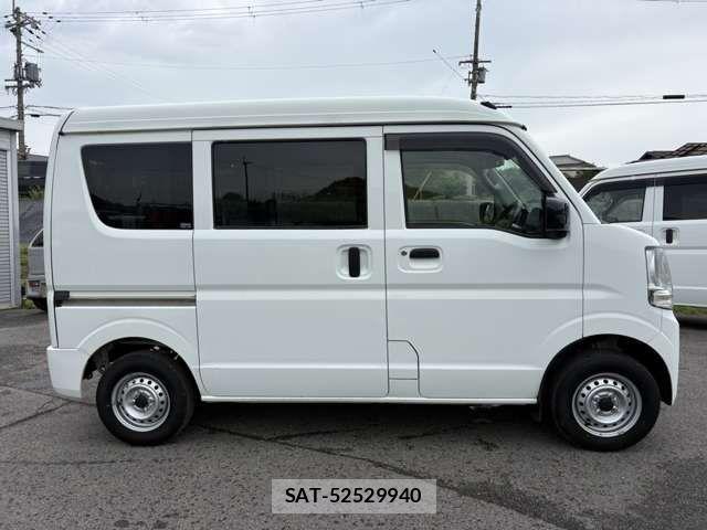 Nissan CLIPPER 2022-07 8830918-3