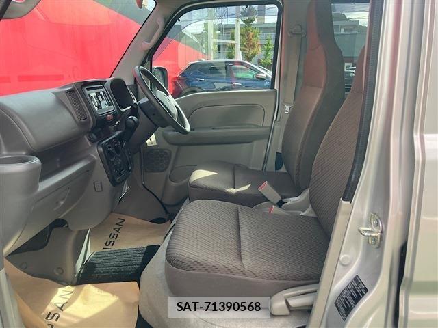 Nissan CLIPPER 2020-06 8850244-13