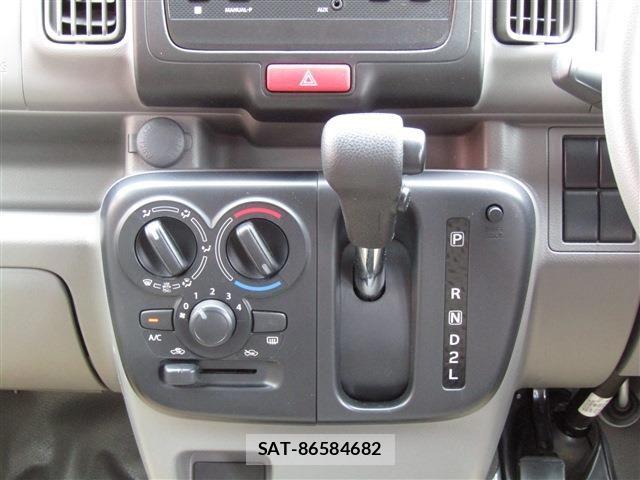 Nissan CLIPPER 2020-06 8850243-11