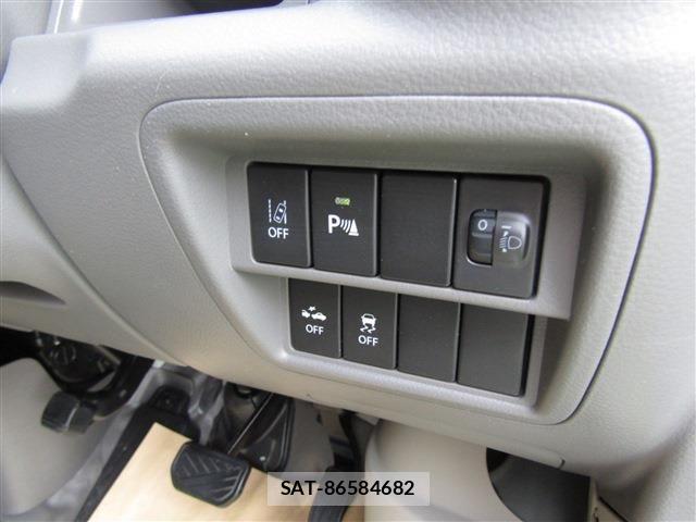 Nissan CLIPPER 2020-06 8850243-4
