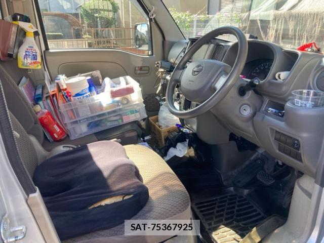 Nissan CLIPPER 2016-10 8871749-7