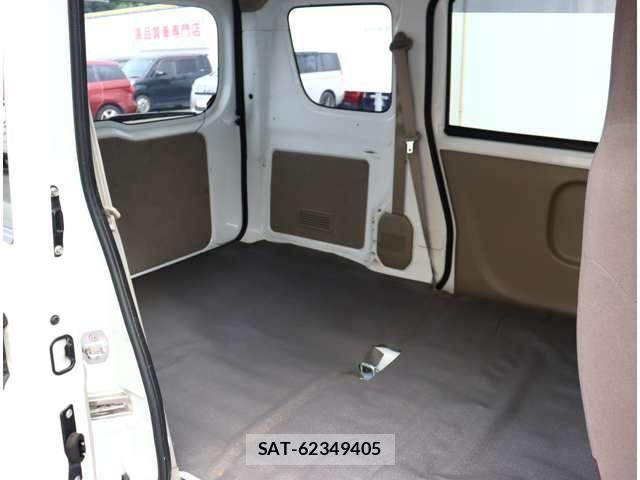 Nissan CLIPPER 2018-08 8881354-9