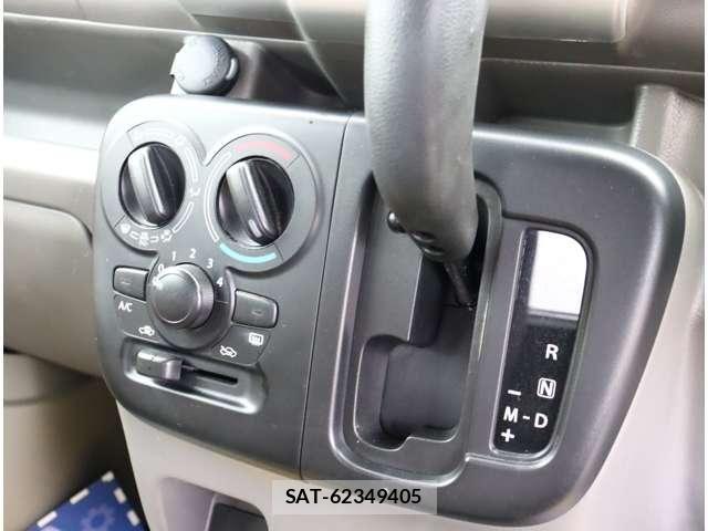 Nissan CLIPPER 2018-08 8881354-18