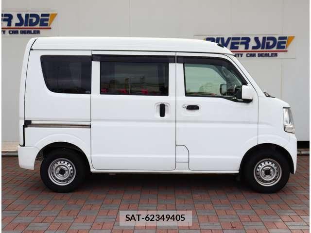 Nissan CLIPPER 2018-08 8881354-4