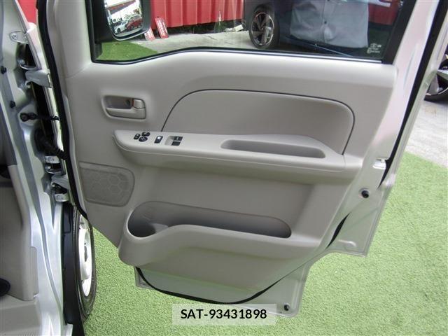 Nissan CLIPPER 2021-02 8881348-13
