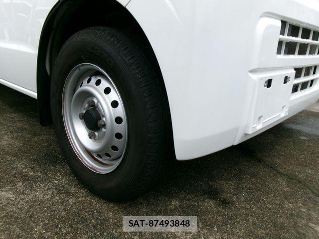 Nissan CLIPPER 2021-05 8881353-9