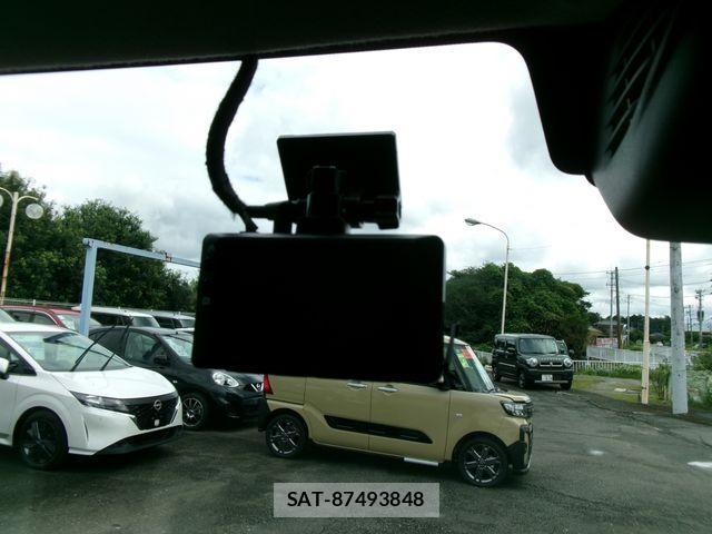 Nissan CLIPPER 2021-05 8881353-21