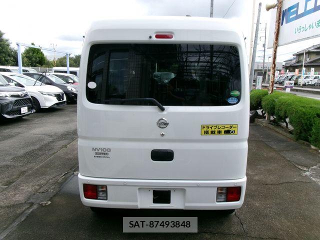 Nissan CLIPPER 2021-05 8881353-5