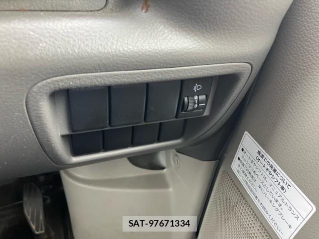 Nissan CLIPPER 2015-10 8881356-10