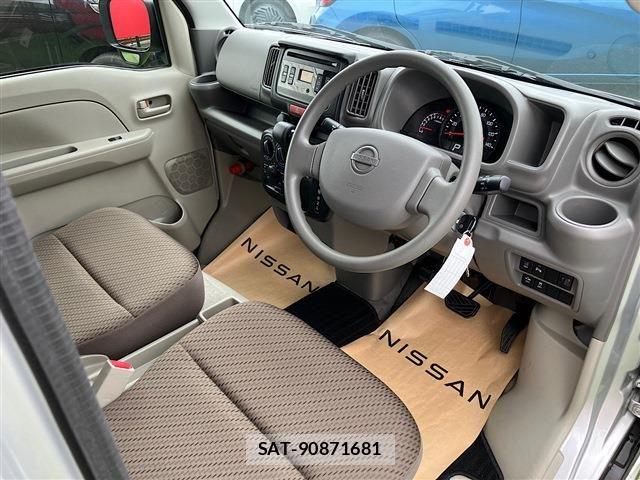 Nissan CLIPPER 2020-06 8881351-18