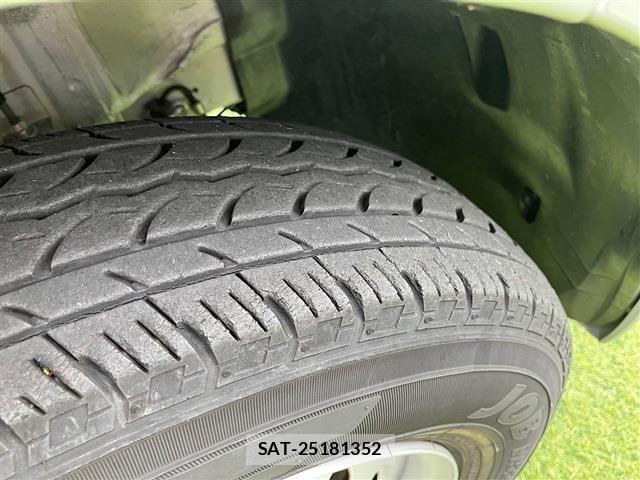 Nissan CLIPPER 2021-04 8881349-10