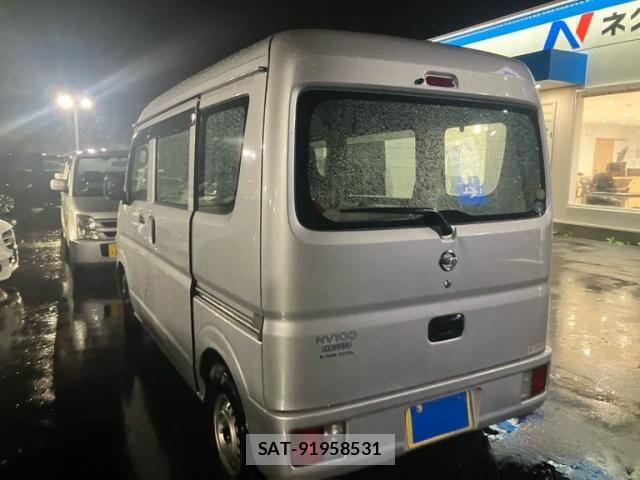Nissan CLIPPER 2015-06 8881355-11