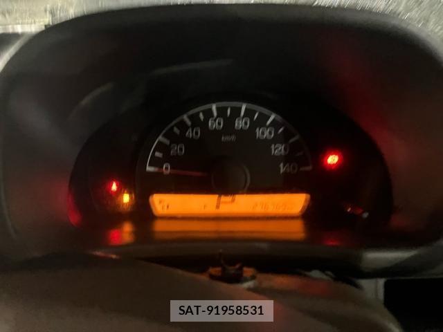 Nissan CLIPPER 2015-06 8881355-13