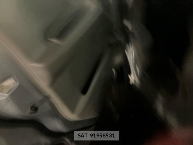 Nissan CLIPPER 2015-06 8881355-4