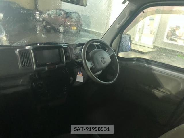 Nissan CLIPPER 2015-06 8881355-8
