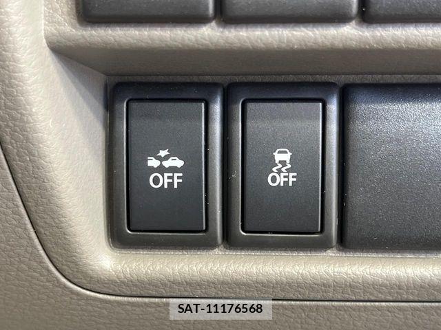 Nissan CLIPPER 2015-04 8884112-5