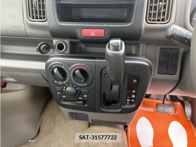 Nissan CLIPPER 2018-03 8884111-7