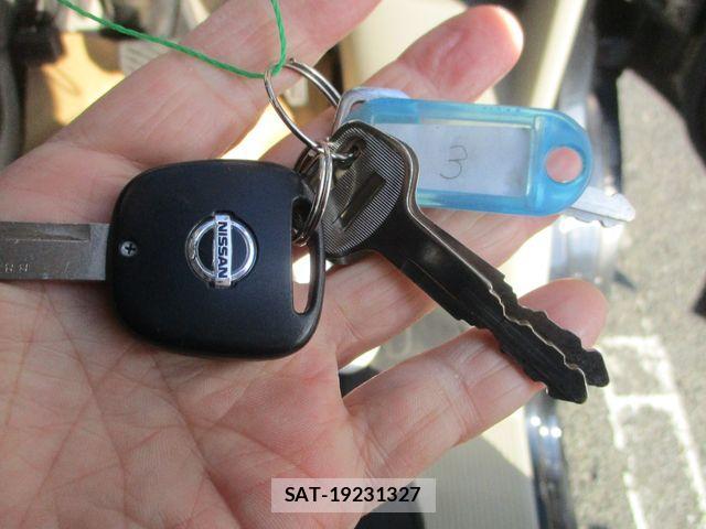 Nissan CLIPPER 2017-07 2250237-11