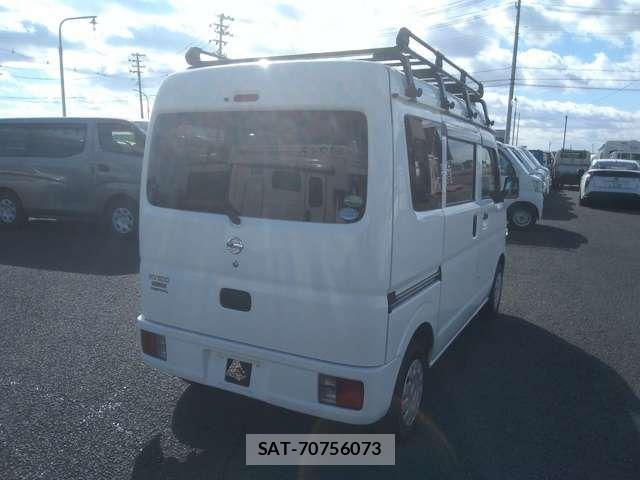 Nissan CLIPPER 2018-07 3773496-6