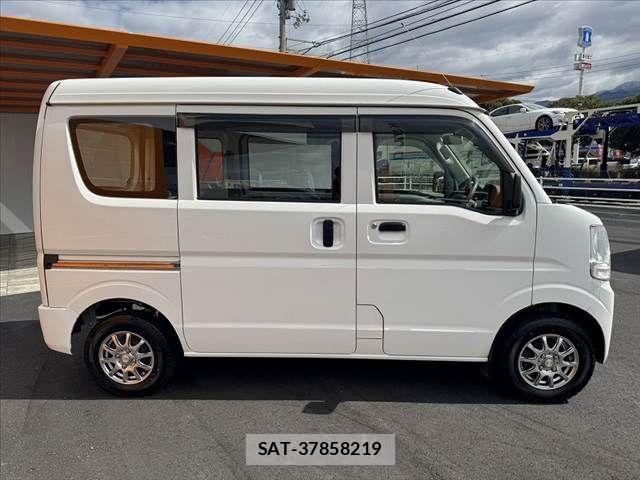 Nissan CLIPPER 2017-10 4176688-10