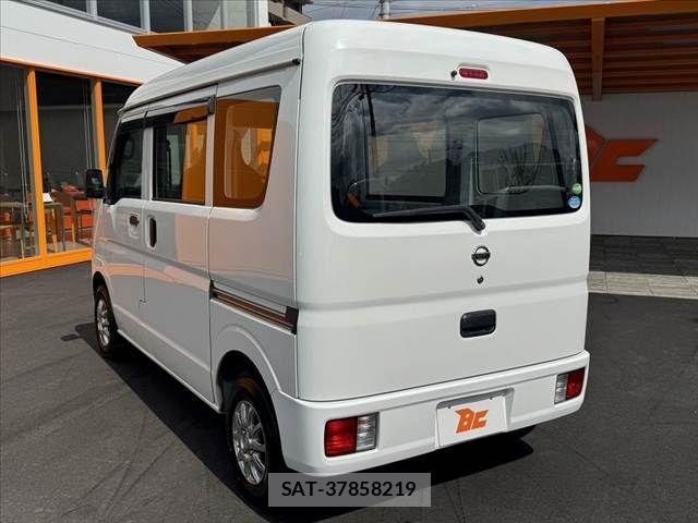 Nissan CLIPPER 2017-10 4176688-12