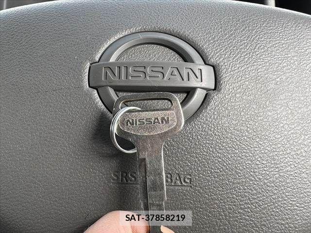 Nissan CLIPPER 2017-10 4176688-21