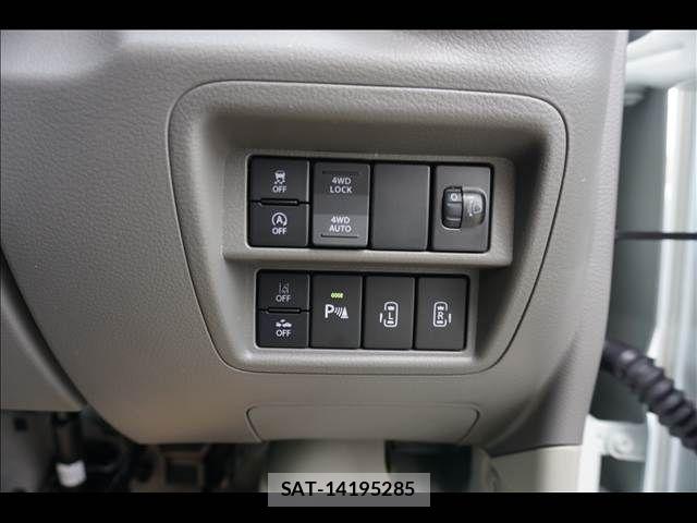 Nissan CLIPPER 2026-03 4974844-14