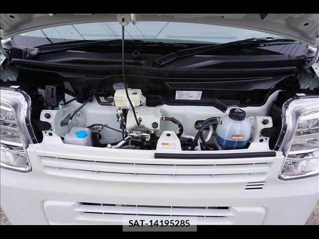 Nissan CLIPPER 2026-03 4974844-18
