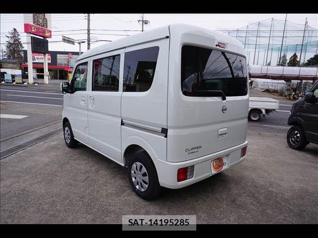 Nissan CLIPPER 2026-03 4974844-3