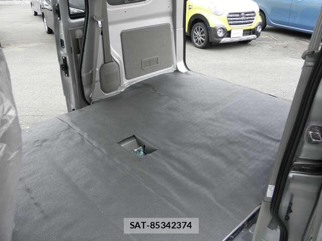 Nissan CLIPPER 2026-02 5874710-10