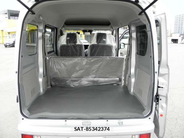 Nissan CLIPPER 2026-02 5874710-11